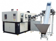 PET blow molding machine