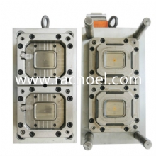 PET preform mould2